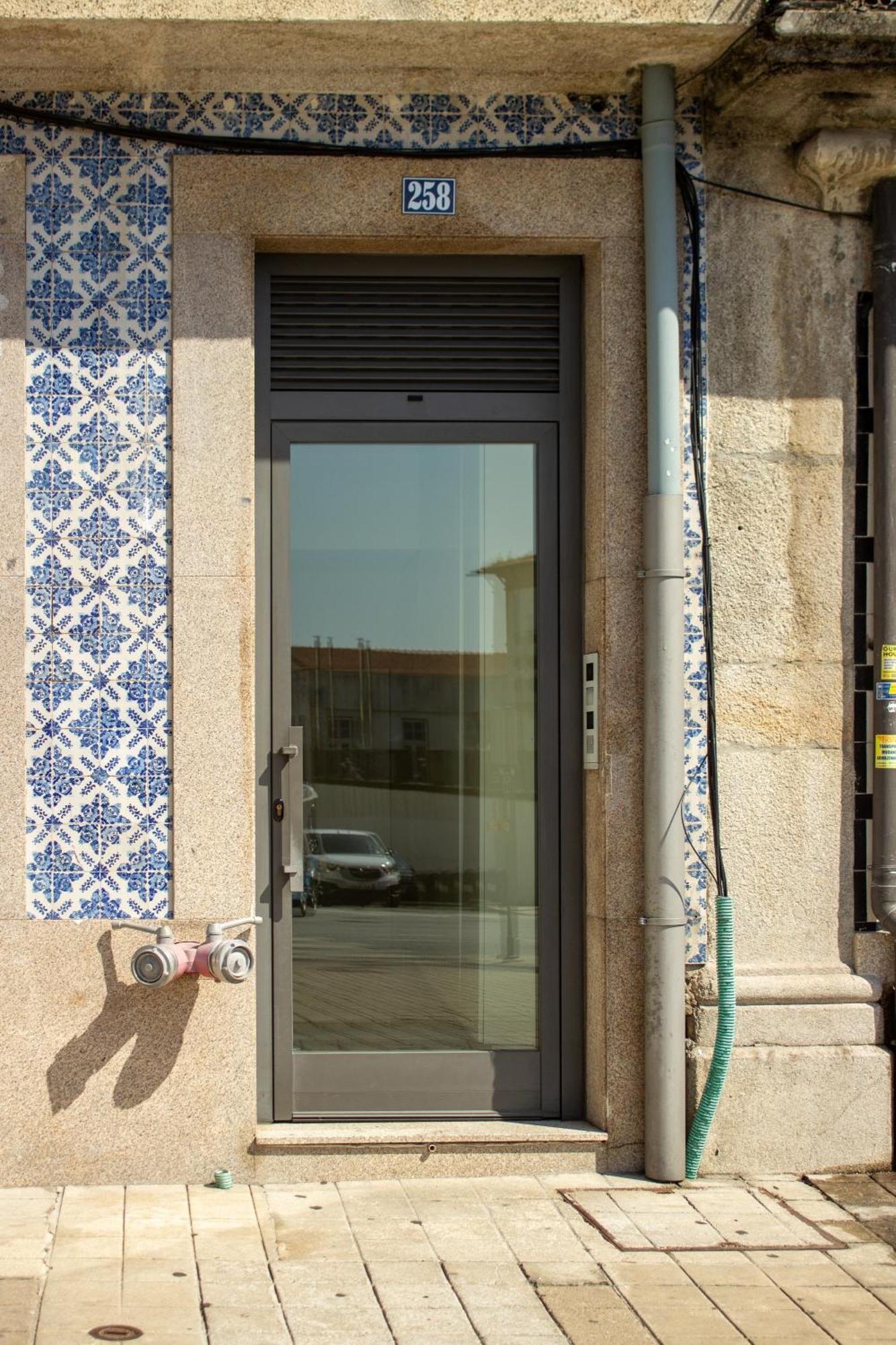 Orm - Sao Lazaro Apartment Porto Luaran gambar